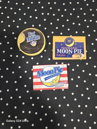 Moon pie fridge magnet vintage - moon,